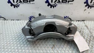 Суппорт тормозной HONDA CIVIC OEM 45018-S04-003 EK3