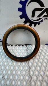 Сальник коленвала