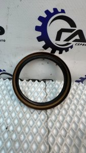 Сальник коленвала