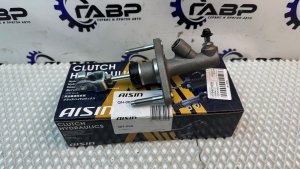 Главный цилиндр сцепления